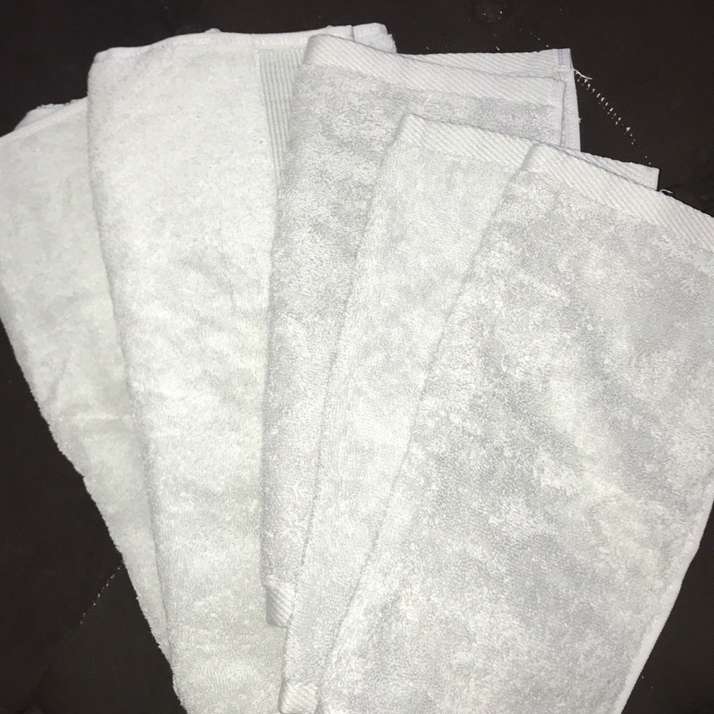 Wash and hand towels